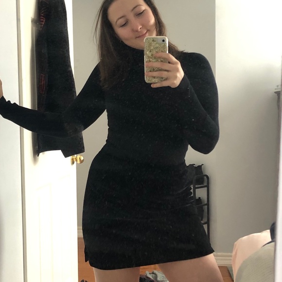 Meet your Posher, Alex :) - Picture 3 of 5